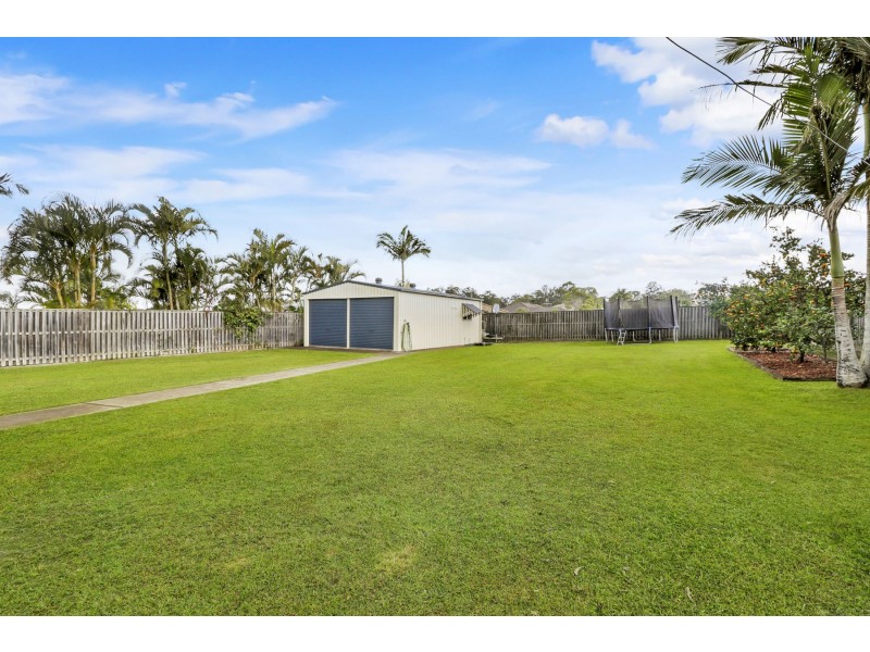 18 Ridgegarden Drive, Morayfield QLD 4506