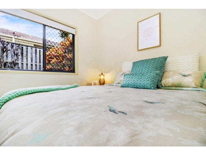 18 Ridgegarden Drive, Morayfield QLD 4506