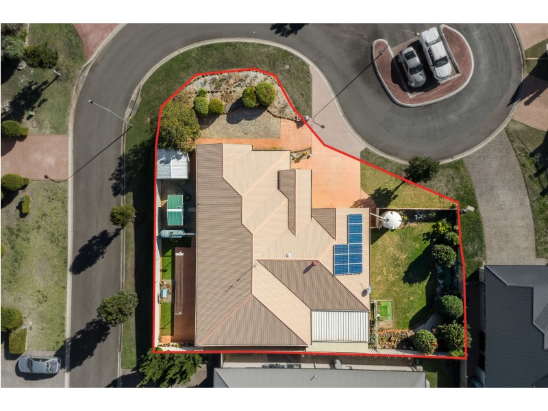 6 Olympus Court, Middle Ridge QLD 4350