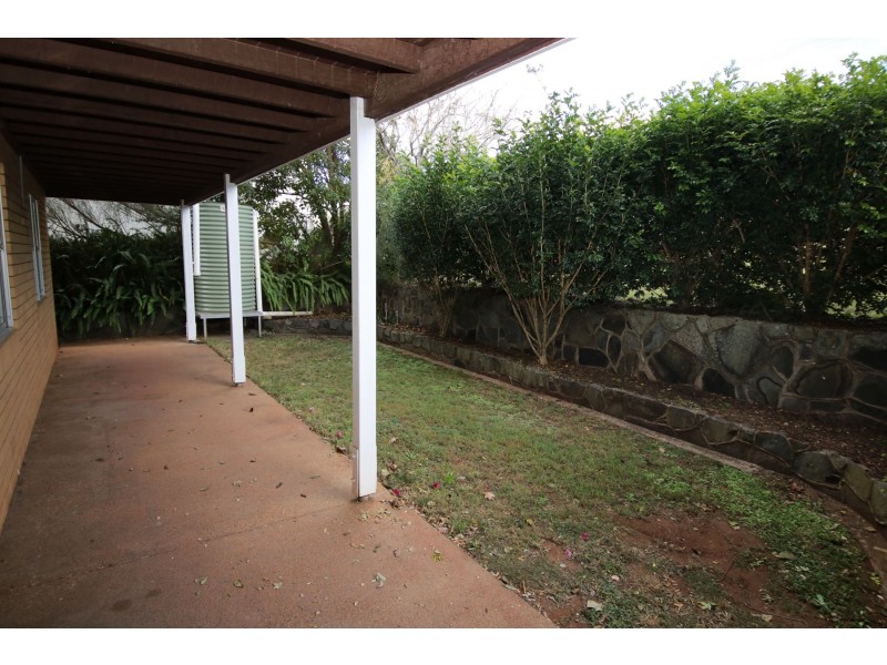 20 Blue Hills Drive, Rangeville QLD 4350