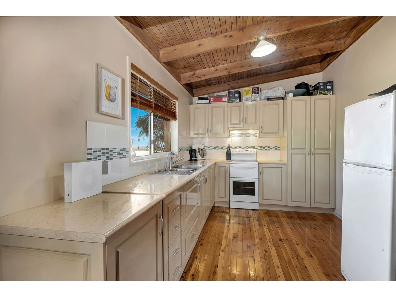 7 Warrina Court, Kingsthorpe QLD 4400