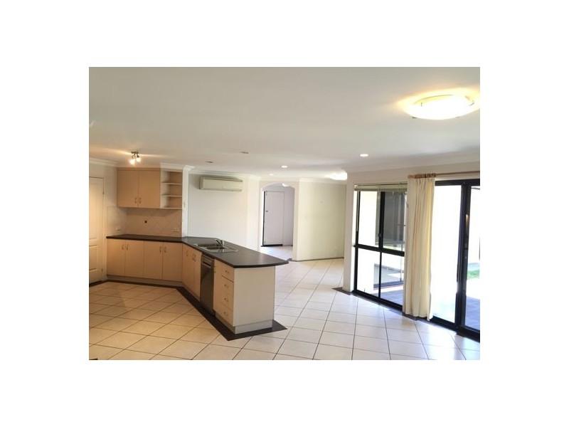 14 Quail Street, Rangeville QLD 4350