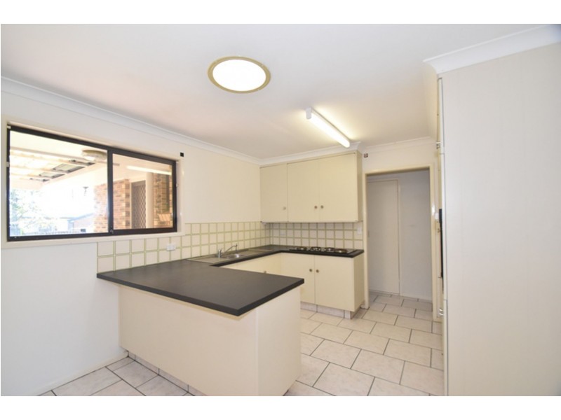 13 Jondaryan Street, Newtown QLD 4350