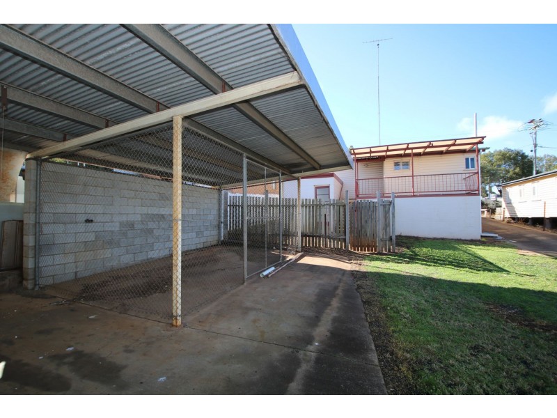 3 Hagan Street, North Toowoomba QLD 4350