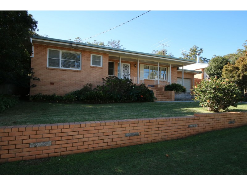 35 Range Street, Mount Lofty QLD 4350