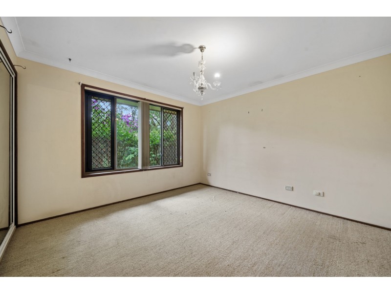 2 Claire Street, Centenary Heights QLD 4350