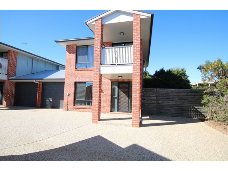 3/1 Ware Court, Darling Heights QLD 4350