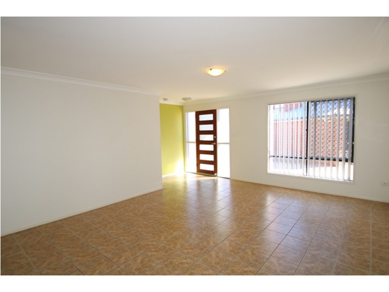 3/1 Ware Court, Darling Heights QLD 4350