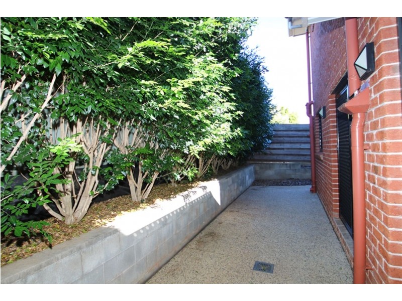 3/1 Ware Court, Darling Heights QLD 4350