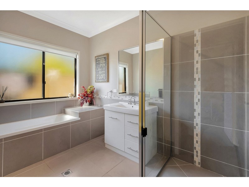 20 Wellington Street, Wyreema QLD 4352