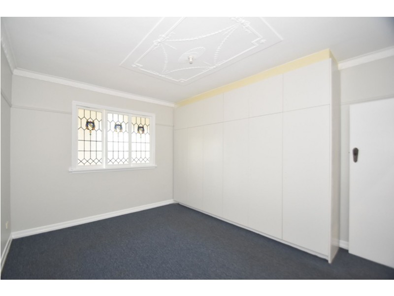 254 North Street, Rockville QLD 4350