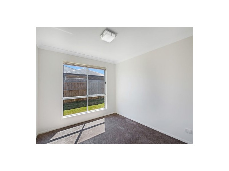 61 Edwin Street, Westbrook QLD 4350