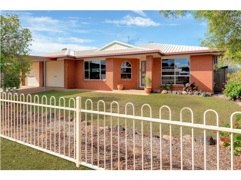 10 Joseph Street, Oakey QLD 4401