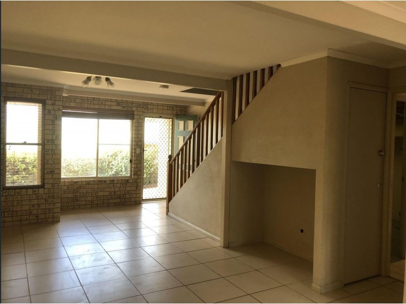 5/212 James Street, South Toowoomba QLD 4350