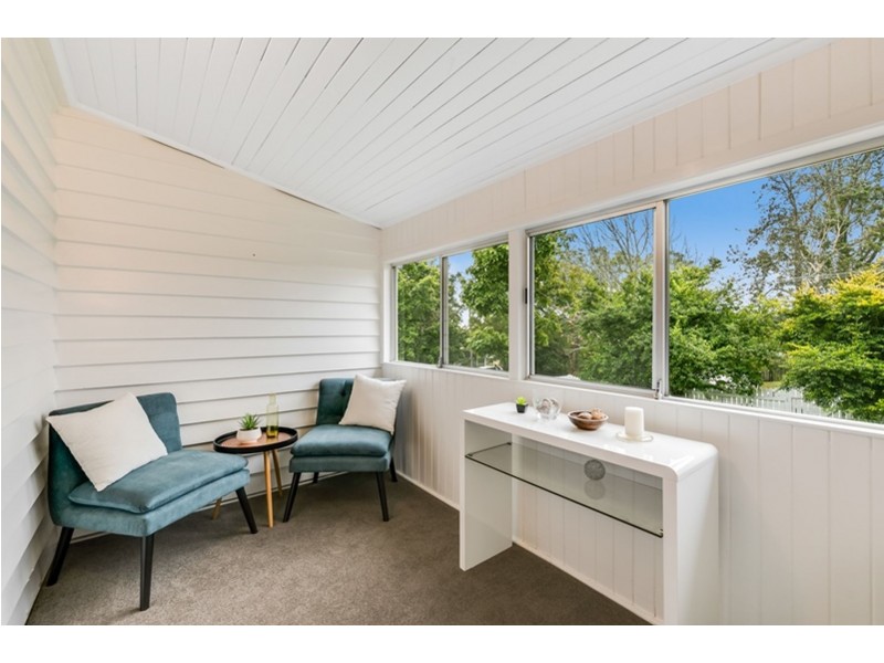 6 Perry Street, Harlaxton QLD 4350