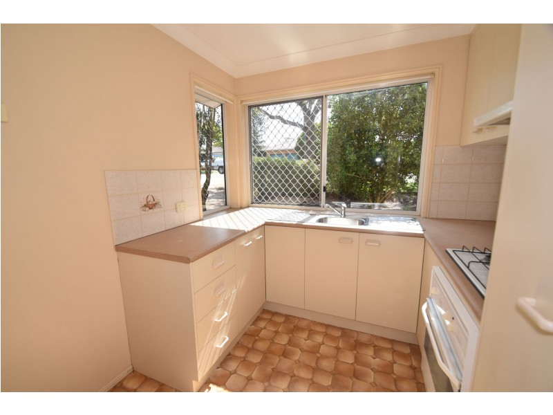 1/314 West Street, Kearneys Spring QLD 4350