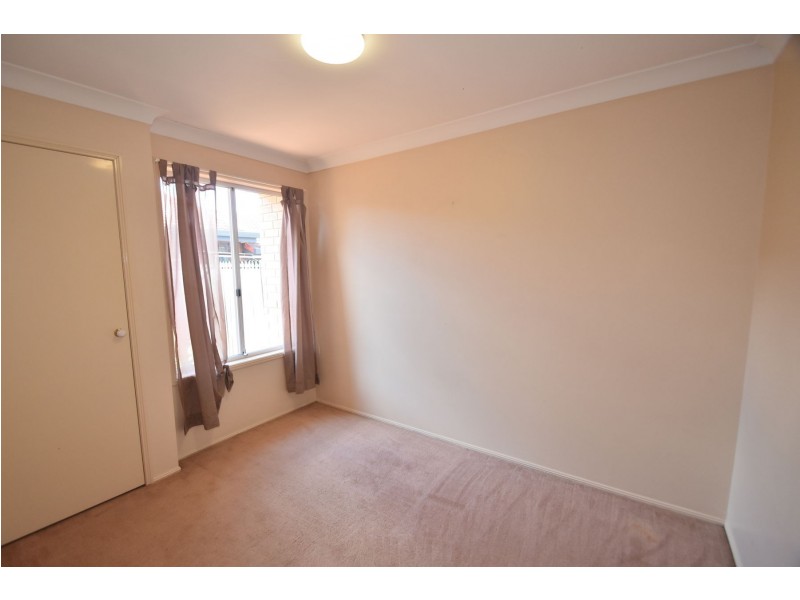 1/314 West Street, Kearneys Spring QLD 4350