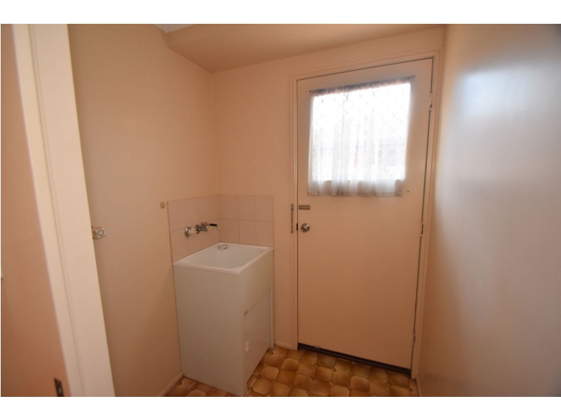 1/314 West Street, Kearneys Spring QLD 4350