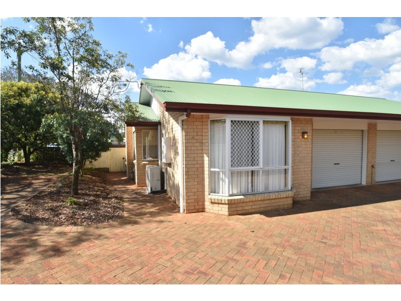 1/314 West Street, Kearneys Spring QLD 4350