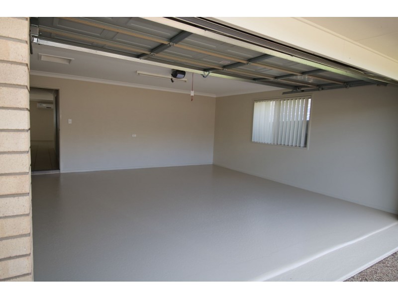 2/750 Boundary Street, Glenvale QLD 4350