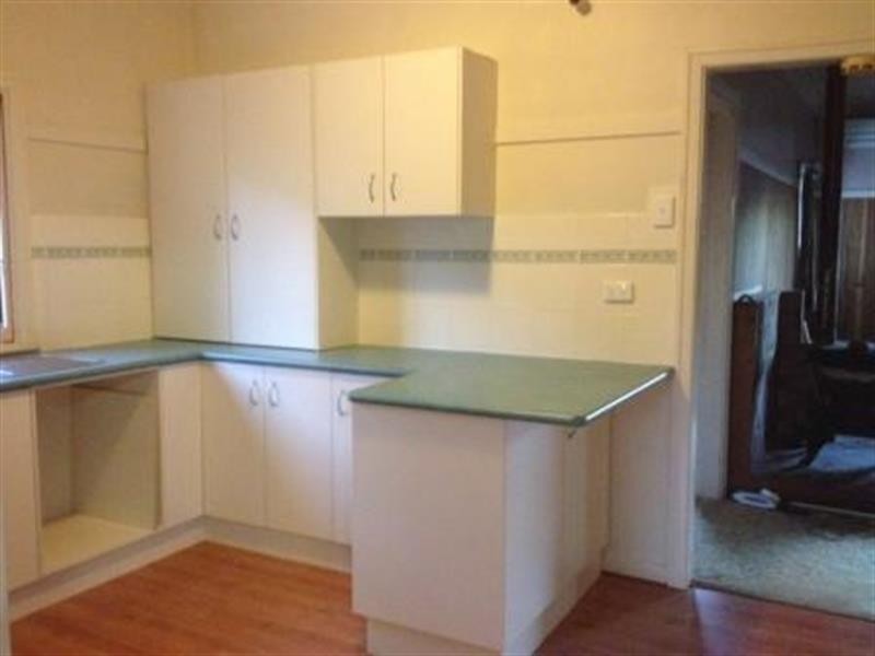 26 Llewellyn Street, Centenary Heights QLD 4350