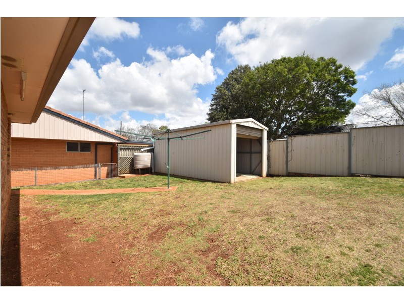 3 Ladner Street, Drayton QLD 4350
