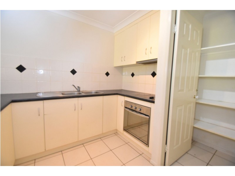 1/24 Dalzell Crescent, Darling Heights QLD 4350