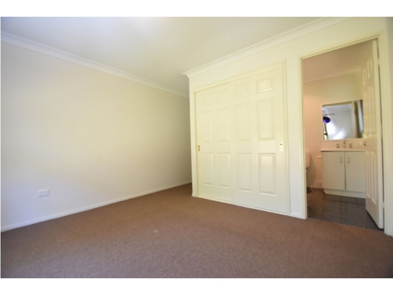 1/24 Dalzell Crescent, Darling Heights QLD 4350