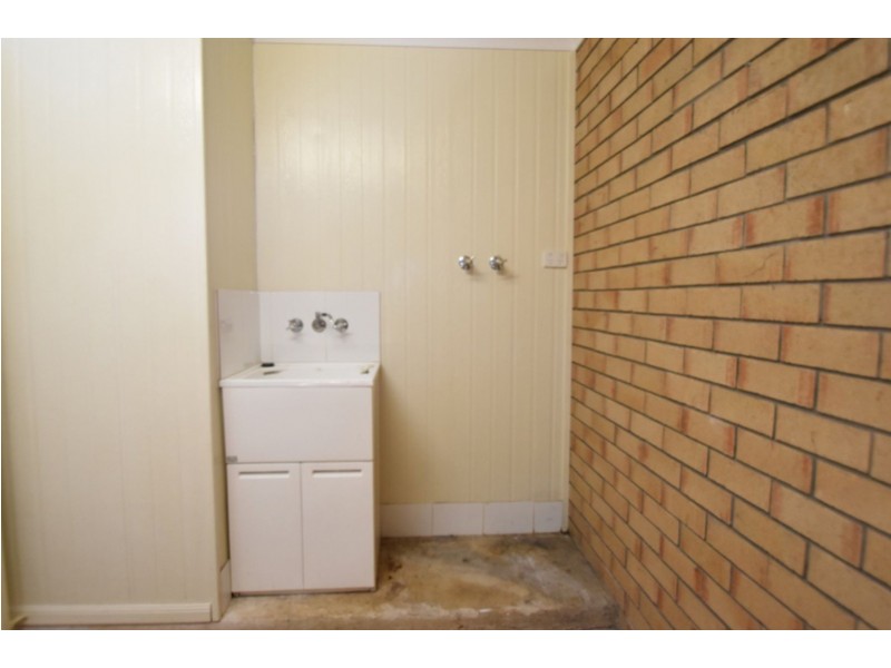 1/24 Dalzell Crescent, Darling Heights QLD 4350