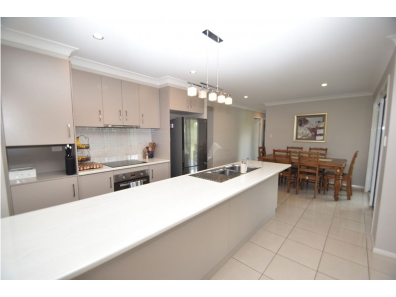 48 Bennett Street, Kleinton QLD 4352