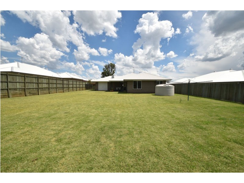 48 Bennett Street, Kleinton QLD 4352