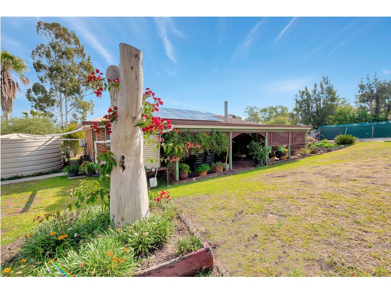 4 Georgina Court, Kingsthorpe QLD 4400