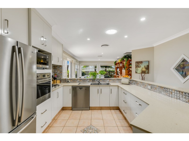 75 Bouganvillea Drive, Middle Ridge QLD 4350