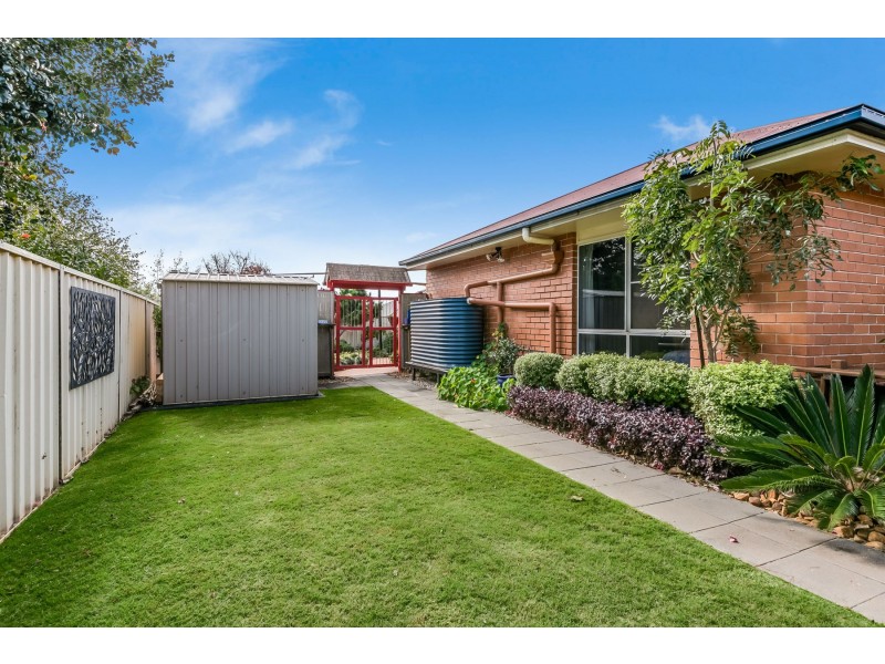 75 Bouganvillea Drive, Middle Ridge QLD 4350
