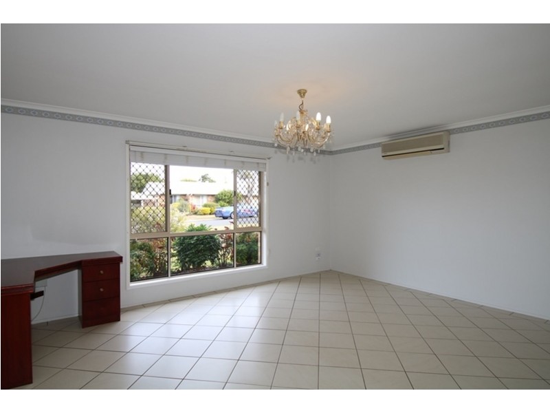 37 Riethmuller Street, Kearneys Spring QLD 4350