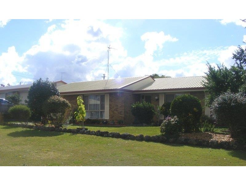 37 Riethmuller Street, Kearneys Spring QLD 4350