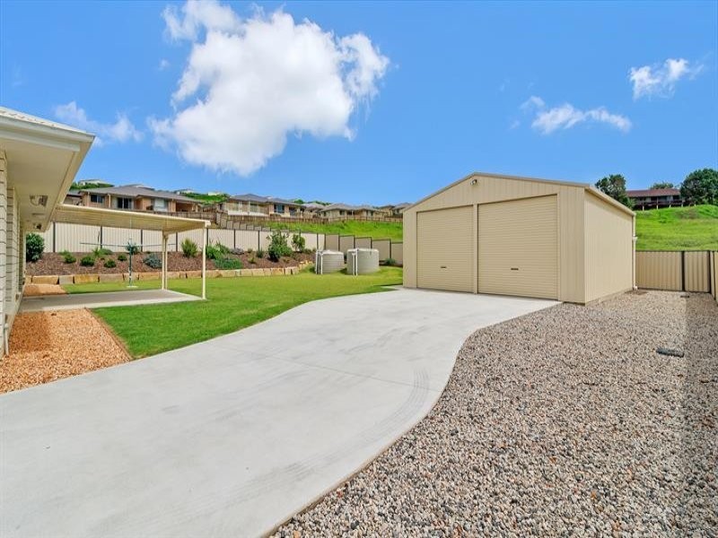 7 Alpine Court, Cranley QLD 4350