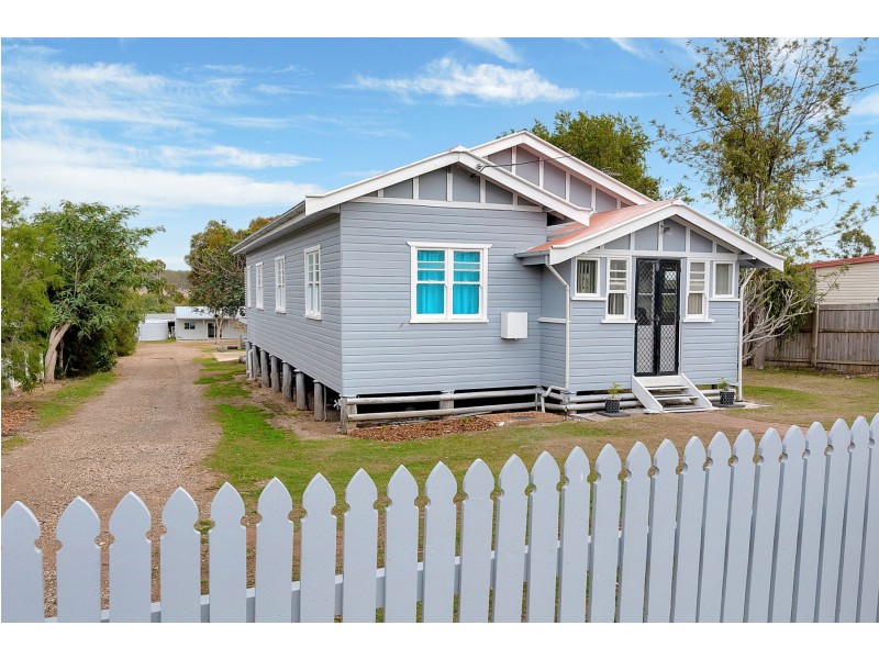 151 Mocatta Street, Goombungee QLD 4354
