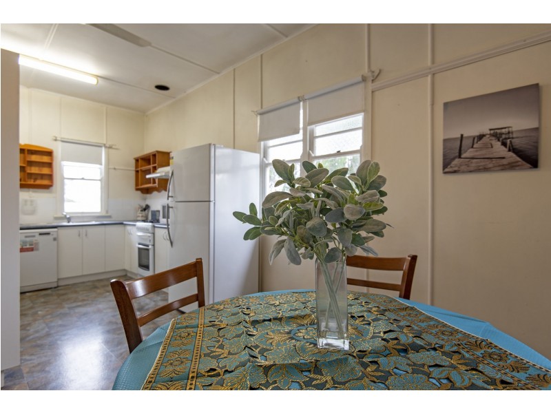 151 Mocatta Street, Goombungee QLD 4354