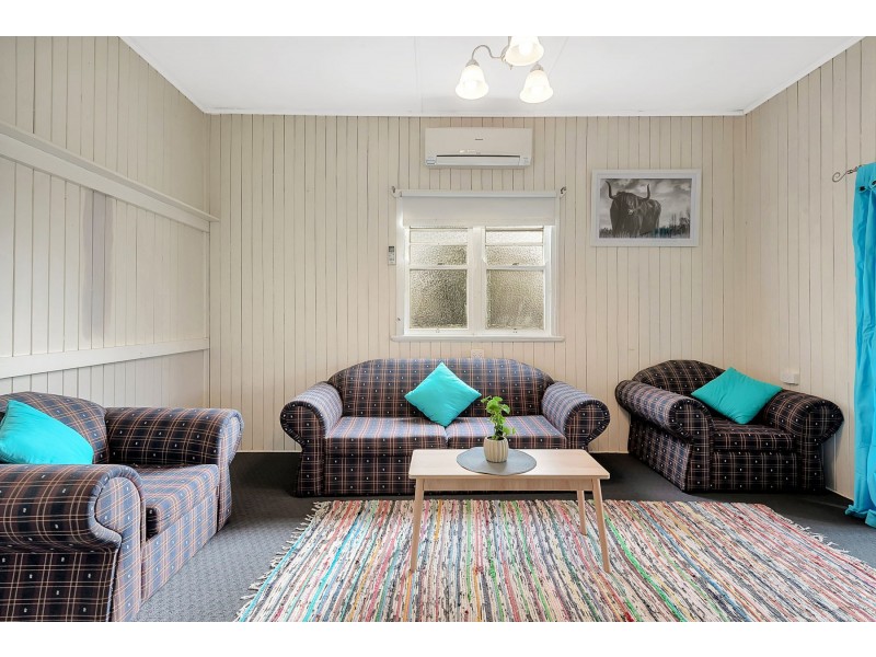 151 Mocatta Street, Goombungee QLD 4354