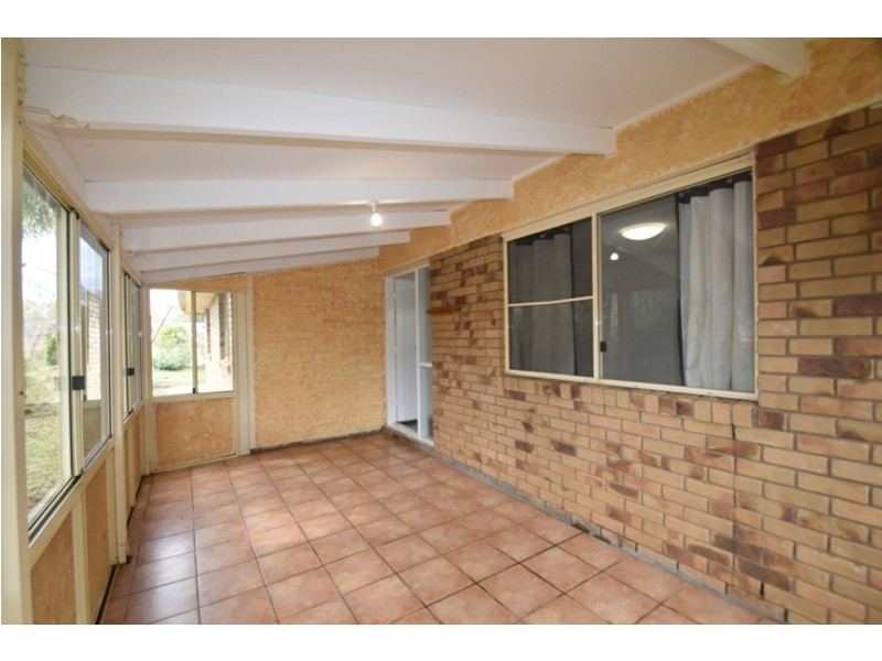 6 Lawmere Court, Kingsthorpe QLD 4400