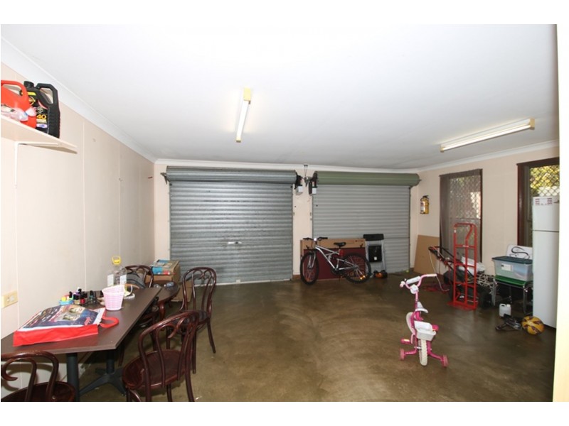 2 Claire Street, Centenary Heights QLD 4350