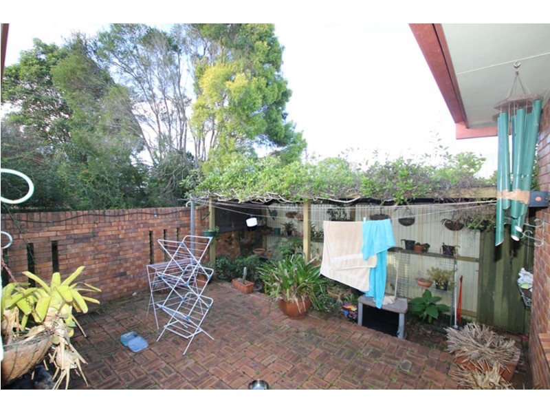 2 Claire Street, Centenary Heights QLD 4350