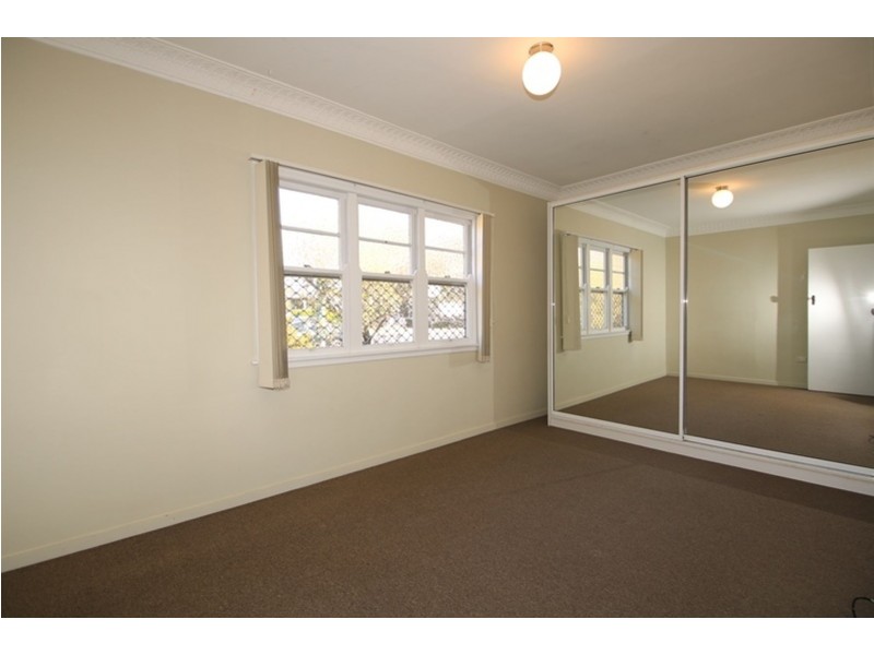 89 Hill Street, Newtown QLD 4350