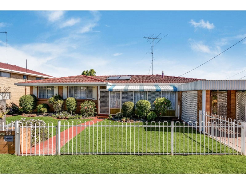52 Fitzpatrick Street, Wilsonton QLD 4350