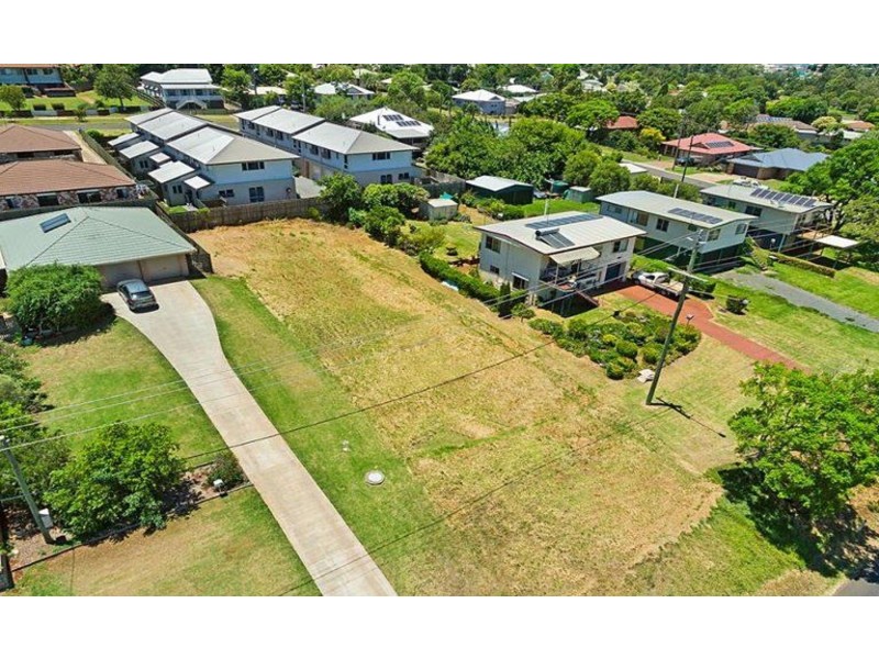 284 Goombungee Road, Harlaxton QLD 4350