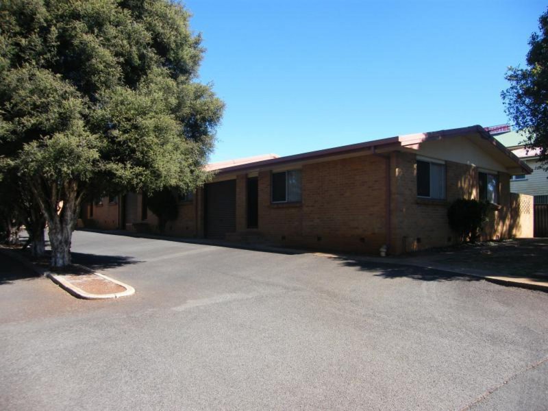 2/90A James Street, East Toowoomba QLD 4350
