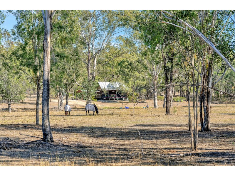 771 Murphys Creek Road, Upper Lockyer QLD 4352