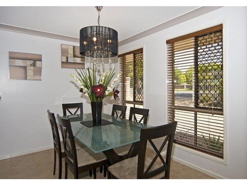 1/287a Bridge Street, Newtown QLD 4350