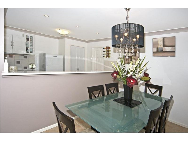 1/287a Bridge Street, Newtown QLD 4350